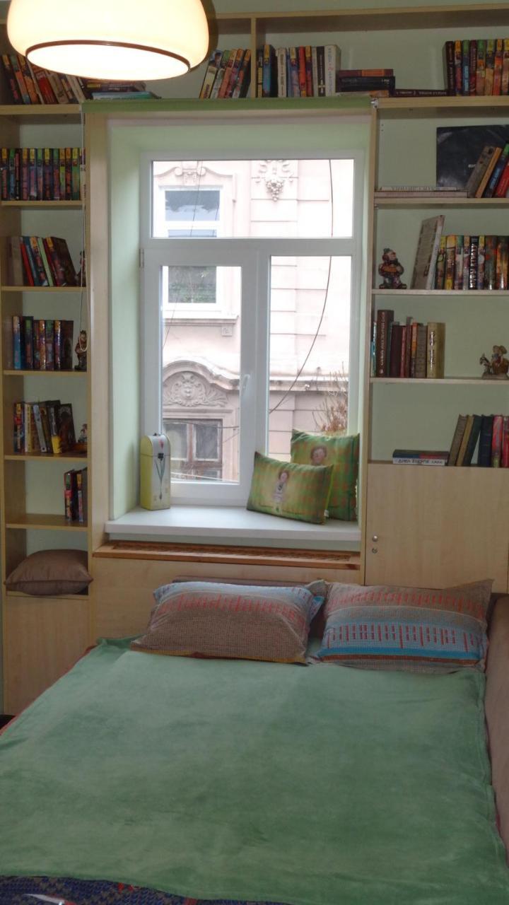 Modern Chaikovskogo Apartment Лвив Екстериор снимка