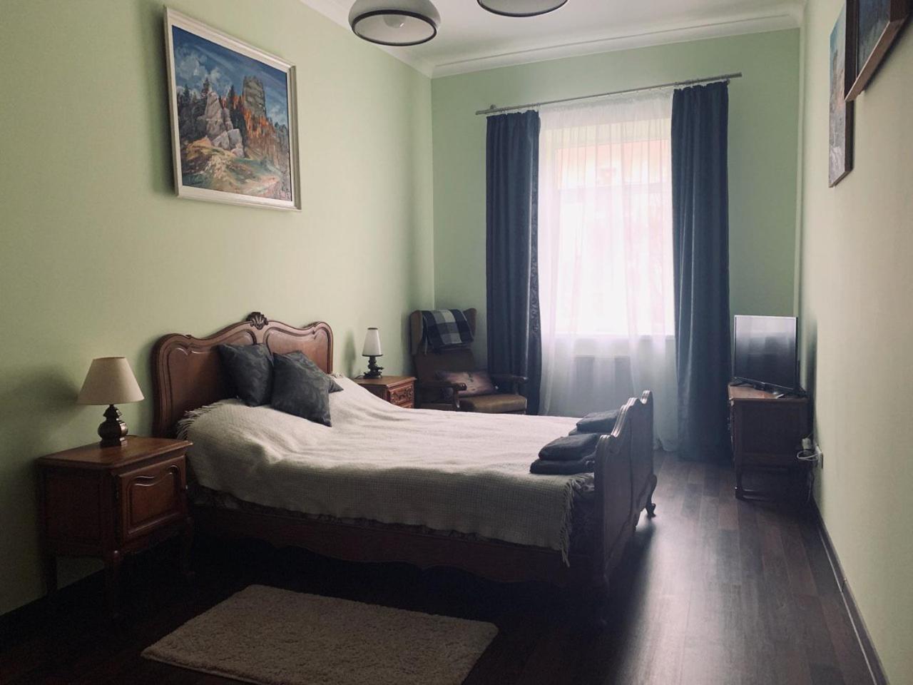 Modern Chaikovskogo Apartment Лвив Екстериор снимка