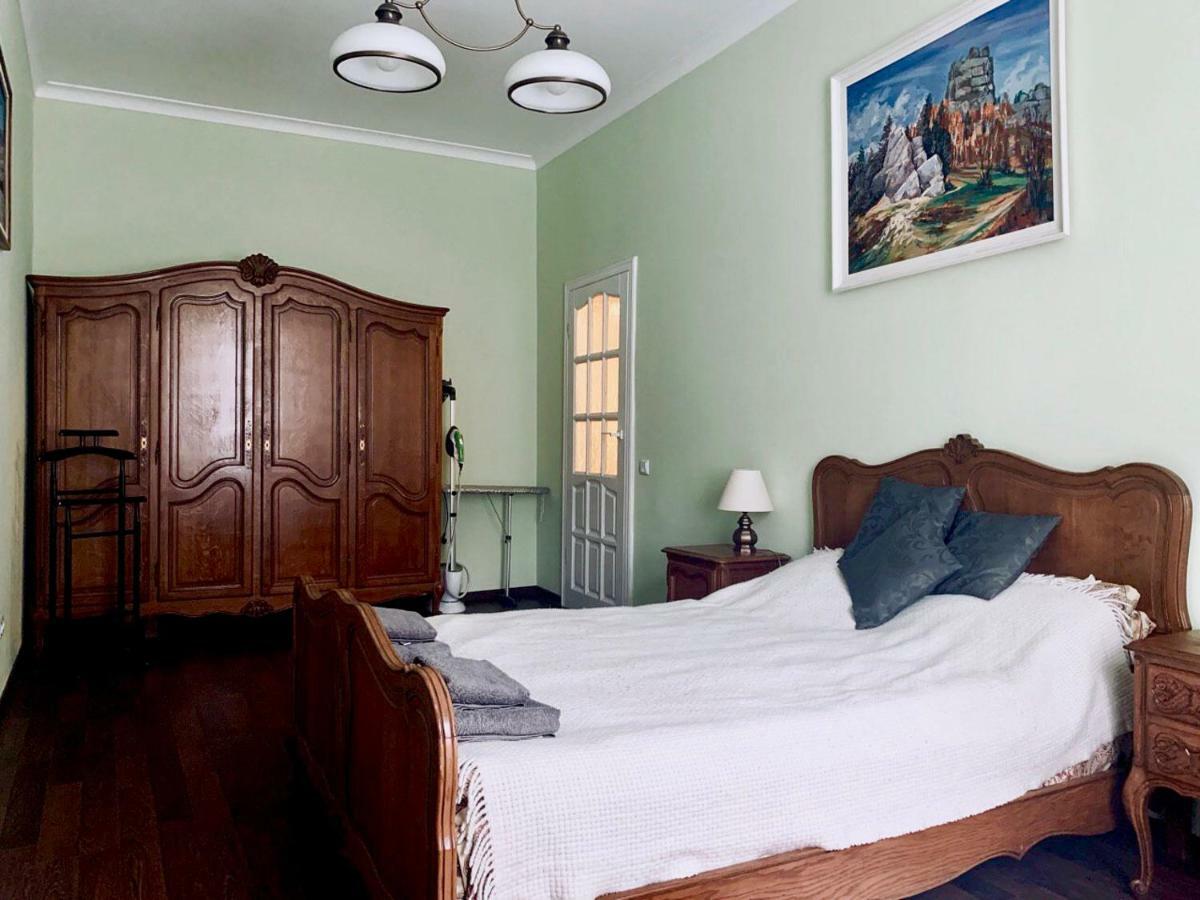 Modern Chaikovskogo Apartment Лвив Екстериор снимка
