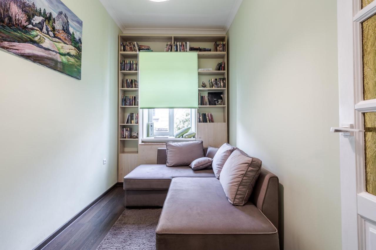 Modern Chaikovskogo Apartment Лвив Екстериор снимка